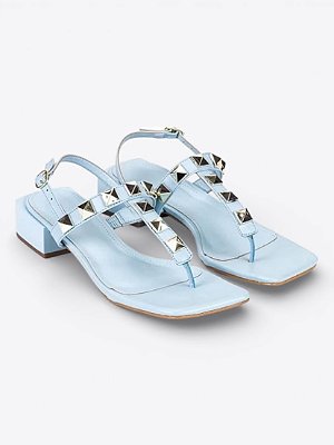 Sandália salto baixo com spikes