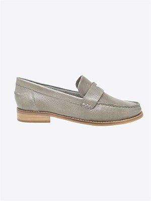 Mocassim Village em couro verde