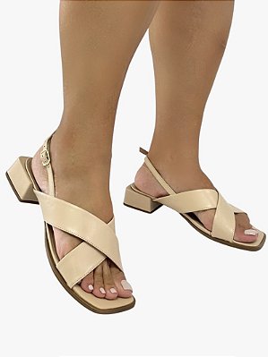 Sandália Cross nude