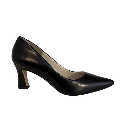 Scarpin salto taça preto