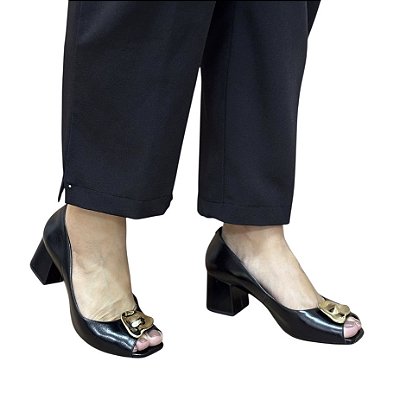 Peep toe preto metal