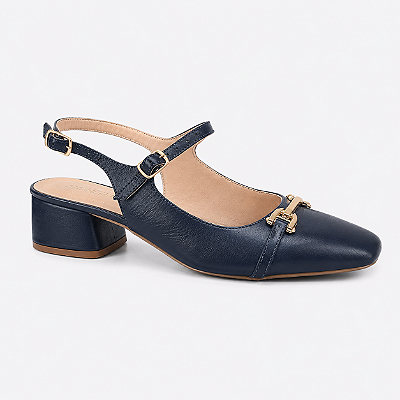 Chanel azul marinho bico quadrado bridão