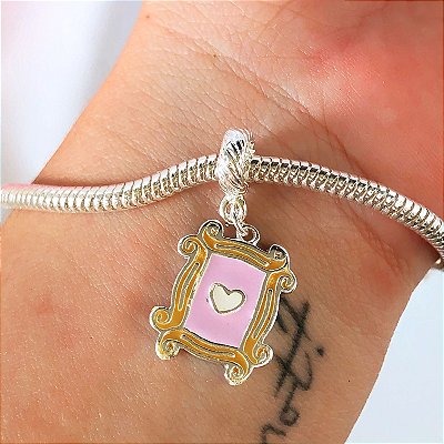 Berloque moldura friends banhado a prata