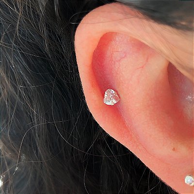 Piercing haste ponto de luz coração prata 925