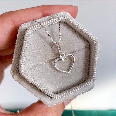 Cordão coração vazado prata 925