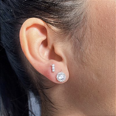 Brinco inspiração Swarovski pedra banhado a prata