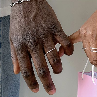 Aliança lisa quadrada 1mm prata 925