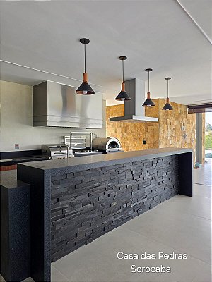 Basalto Black Filete 5 cm x Livre - R$ 165,00 m²