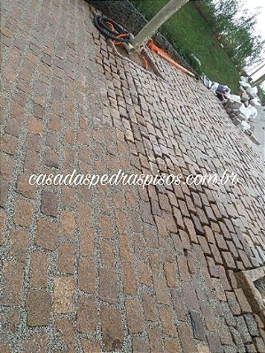 Paralelepípedo de Granito Rosado - R$ 6,50 Peça