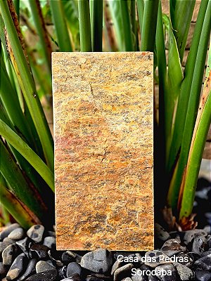 Pedra Madeira Amarela Salgueiro 11,5 x 23 cm - R$ 140,00 m²