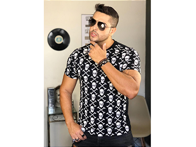 Camiseta Caveirinhas