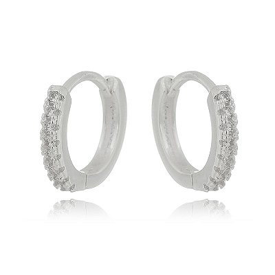 ARGOLA PEQUENA DE PRATA COM ZIRCÔNIAS