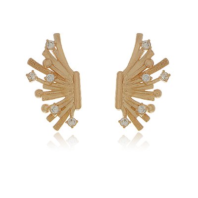 Brinco com zircônias folheado a ouro 18k