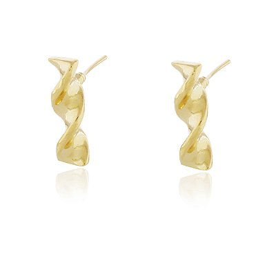 BRINCO TORCIDO LISO FOLHEADO A OURO 18K
