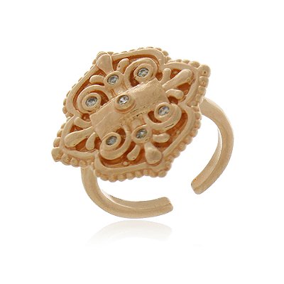 Anel com zircônias folheado a ouro 18k