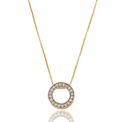 GARGANTILHA PINGENTE REDONDO COM ZIRCÔNIAS FOLHEADA A OUR 18K