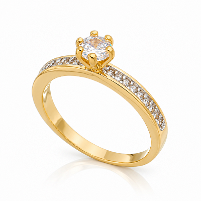 Anel solitário com zircônias folheado a ouro 18k