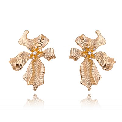 Brinco com zircônias folheado a ouro 18k