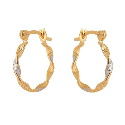 ARGOLA TRABALHADA FOLHEADA A OURO 18K COM DETALHES EM RODIO