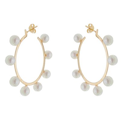 Argola pérolas sintéticas folheada a ouro 18k