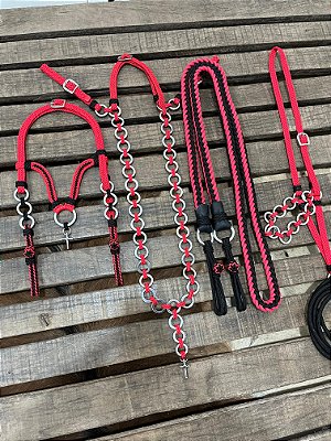Traia de Frente - Vermelho / Preto