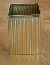 Cachepot Em Metal Mini Ziggy Dourado 10x10x10cm