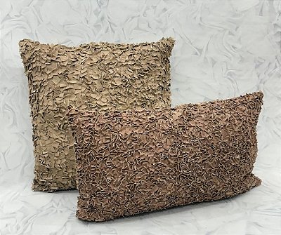 Almofada De Couro Em Lantejoulas Nude