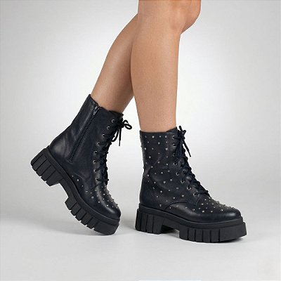 Coturno Tratorado Com Spikers Numeração Especial Ayla Rock