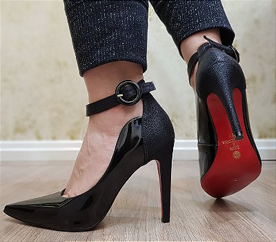 scarpin preto tamanho 33