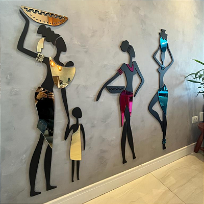 Escultura de Parede em MDF com Acrílico Espelhado – Figura Feminina | Trio Mulheres Africanas