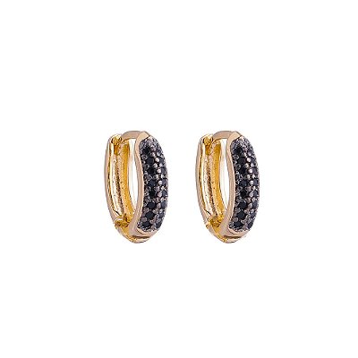 Argola Cravejada Oval Zircônia Negra Dourada