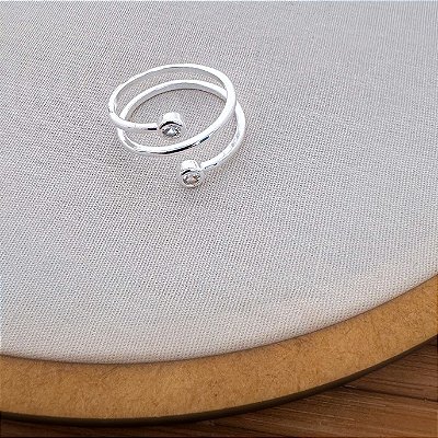 Anel Espiral com Zircônia Prateado