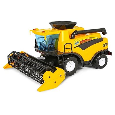 Trator Colheitadeira Amarela Poliplac