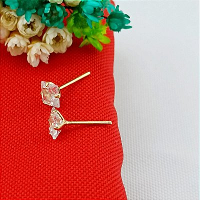 Brinco Fixo De Zircônia Pedra Quadrada 5 mm Banhado A Ouro Bijou Art