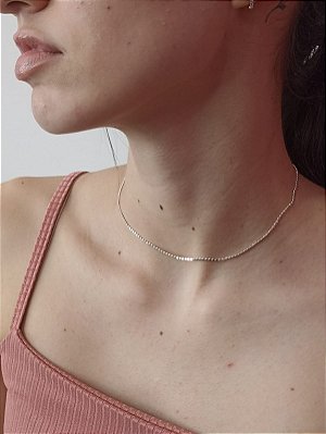 Gargantilha Banhado a Prata De Chapinhas Bijou Art