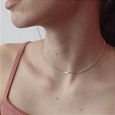 Gargantilha Banhado a Prata De Chapinhas Bijou Art