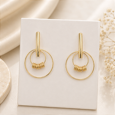 Brinco Banhado a Ouro Pendurado Com Argolas Bijou Art