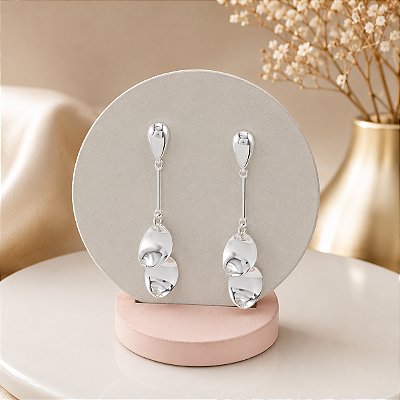 Brinco Banhado a Prata Pendurado Com Folhas Lisas Bijou Art