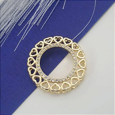 Pingente Banhado a Ouro 18k Mandala Com Corações e Zircônia