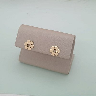 Brinco Antialérgico Banhado a Ouro Fixo De Flor Bijou Art