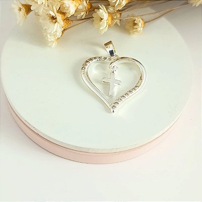 Pingente Banhado a Prata De Coração Com Cruz e Pedras Bijou Art
