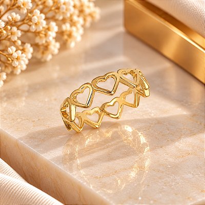 Anel Banhado a Ouro Em Forma de Coração Liso Vazado Bijou Art