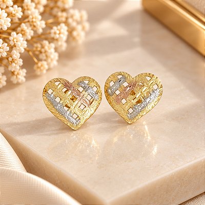 Brinco Banhado a Ouro De Coração 3 Cores Vazado Bijou Art