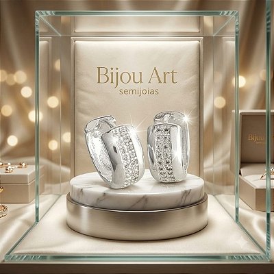 Argola Banhada a Prata Com Mini Zircônia no Meio Bijou Art