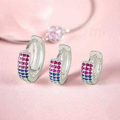 Brinco De Argola Banhado a Prata Com Mini Zircônias Coloridas Bijou Art