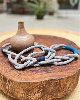 Colar de Mesa ou Parede Furdúncio | Cinza