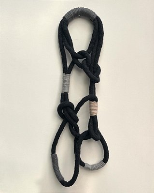 Colar de Mesa ou Parede Furdúncio | Preto