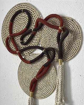 Escultura de Parede Toque da Terra | 70cm x 70 cm