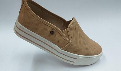 slip on via marte matelassê preto