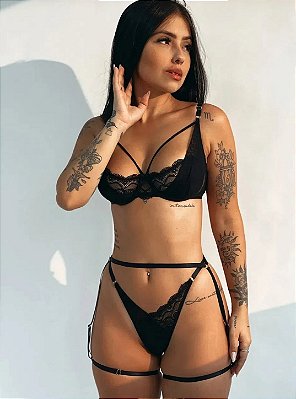CONJUNTO BLAIR PRETO COM CINTA LIGA